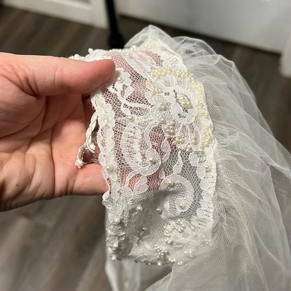 MORI-LEE VINTAGE 70’s CREAM LACE WEDDING GOWN SIZE XS - Picture 11 of 17